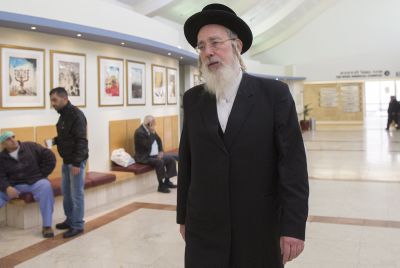 "לא רואה עצמי מחוייב להסכם הקואליציוני"