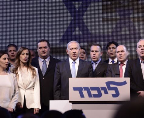 נתניהו יחזיק בחוץ ובתקשורת; שטייניץ שר הפנים