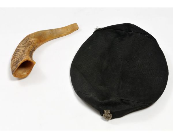 בשופר הזה תקעו בכותל המערבי בימי המנדט