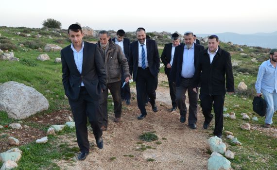 ציר פוליטי חדש? בשומרון מחבקים את דרעי