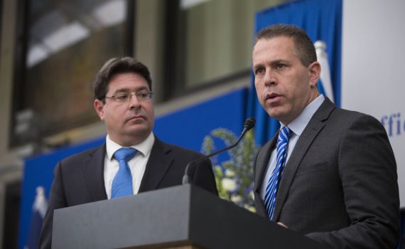 אקוניס מונה לשר במשרד התקשורת תחת נתניהו