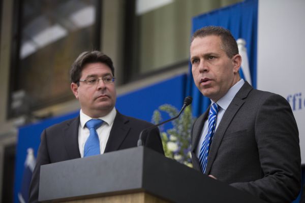 אקוניס מונה לשר במשרד התקשורת תחת נתניהו