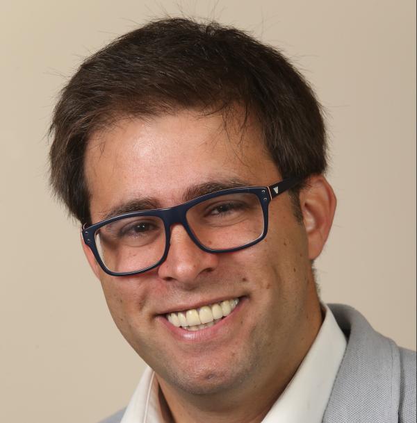 "אם דני עטר הלך לקזינו, למה לא בא לבקש טיפים"