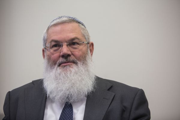 אחרי הפלת חוק הגיור; זה הפיצוי לבית היהודי?