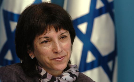 שקד כשרת משפטים? "זה דבר מסוכן ומאיים"