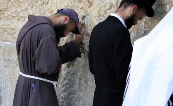 פסח שני: להיות דתי בלי להיות לאומי זה בעצם להיות נוצרי