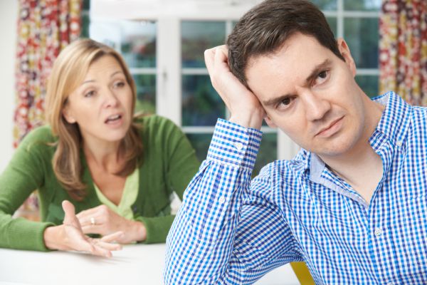 מכיר אותם: יש זוגות שמתחתנים בגלל לחץ