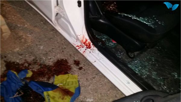 ארבעה פצועים בפיגוע ירי בכביש אלון