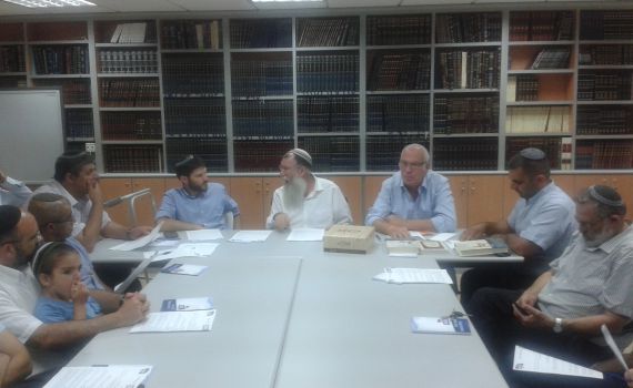 ואולי התורה מתירה לפוליטיקאים לשקר?