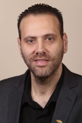 שפיר צייצה; חבר הכנסת זוהר איים בתביעת דיבה