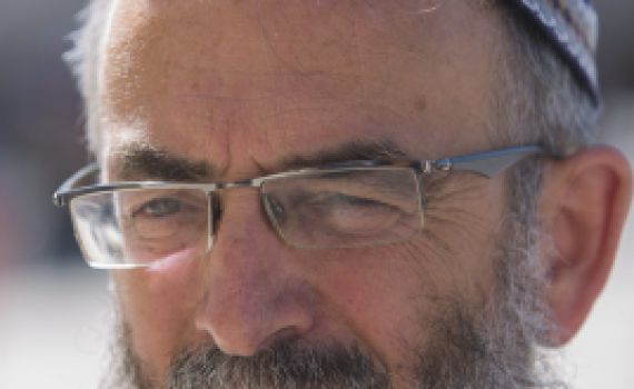 הרב מוצפי על הרב סתיו: 'ה' יצילנו ממנו ומשכמותו'