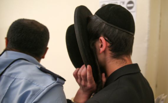 פיצויים לצעיר חרדי שפאתו נתלשה על ידי קצין