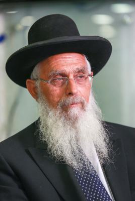 "לא יודע אם הרב אהרון לייבוביץ' הוא רב"
