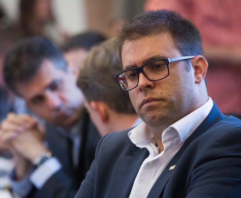 חזן תוקף: "מישהו השקיע מליונים על הראש שלי"