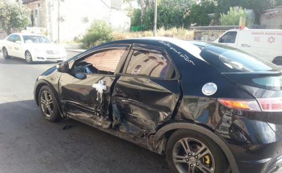 שיירת הרכבים של החתן והכלה ביצעה תאונת דרכים