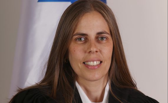 השופטת שחררה את העצורים בתוך דקה וחצי