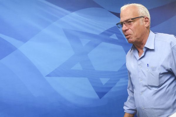 "מקווה שלא נסתפק בהפצצת שטחים ריקים"