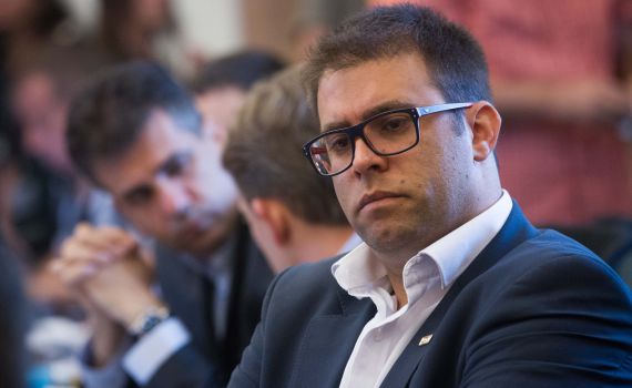 תגובה ראשונה של אורן חזן: נראה מי לקח סמים