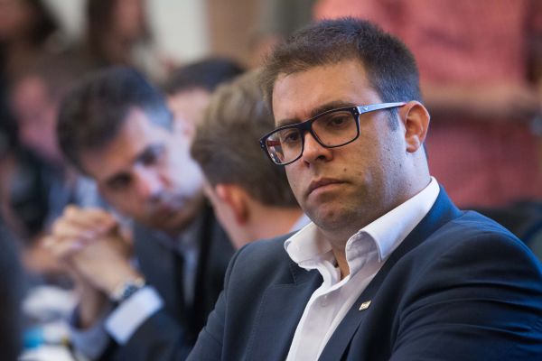 תגובה ראשונה של אורן חזן: נראה מי לקח סמים