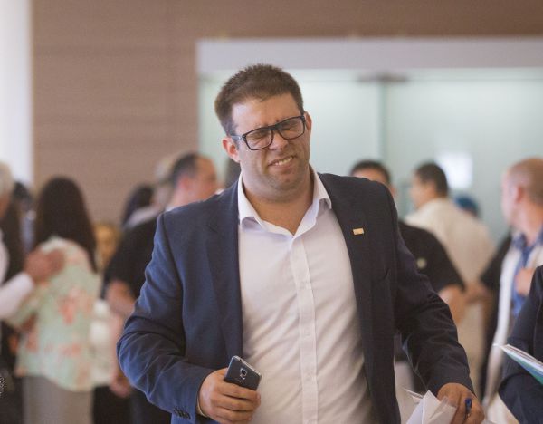 זה מה שנתניהו חושב על פרשת אורן חזן