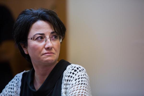 שופך המיץ על חנין זועבי הורשע בתקיפה