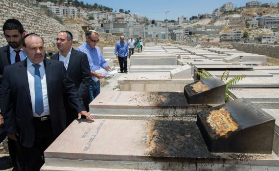 אזולאי: "לא ניכנע לטרור במתחם הר הזיתים"