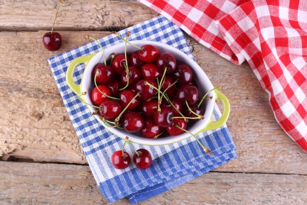 כל מה שרצית לדעת על הדובדבן ולא העזת לשאול