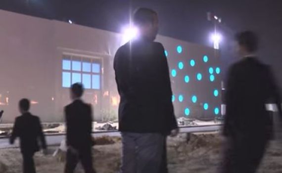 עוד סקנדל: מנהל להקה חשוד במעשים מגונים