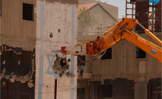הריסת בתי דריינוף: חור באמצע דגל ישראל