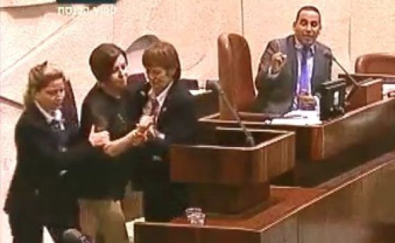 צפו: גלאון נזרקת אחרי שכינתה את שרון גל דפוק