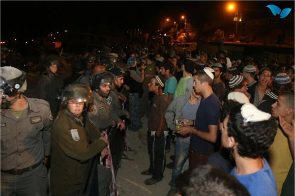 "שליחת נערים לעימות עם המשטרה – מעשה נבלה"