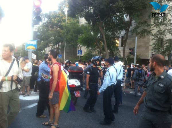 חרדי דקר שישה ממשתתפי מצעד הגאווה בירושלים