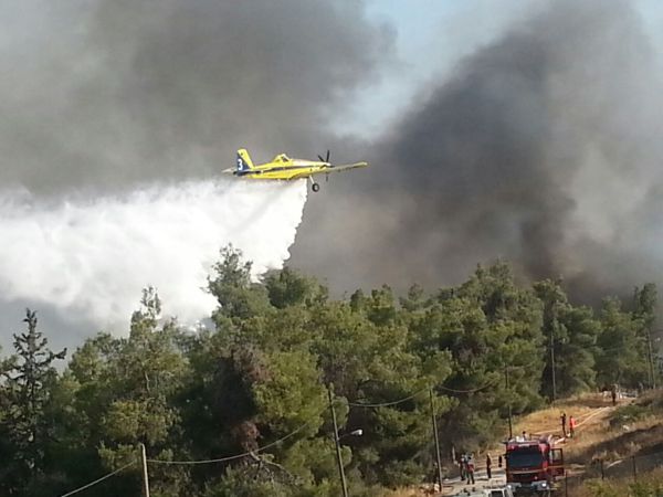 מי סייע לכבות את השריפה באלון מורה?