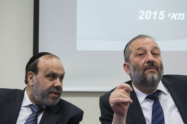 חוק הגיור יבוטל, ש"ס תשלוט על הכשרות ובתי הדין