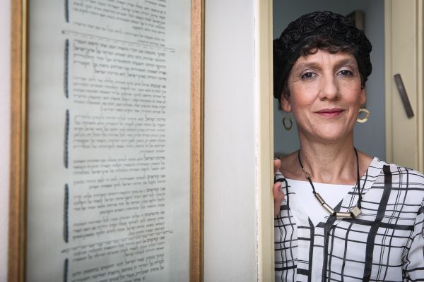 שולי תמתין: עיכובים בדיון על החוק הנורבגי