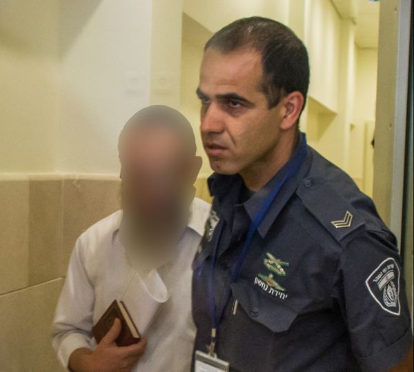 פרשת הרב מהצפון: גם אשתו נחקרה באזהרה