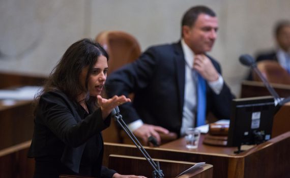 שקד במליאת הכנסת: מתנערת מדברי ח"כ יוגב