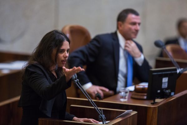 שקד במליאת הכנסת: מתנערת מדברי ח"כ יוגב