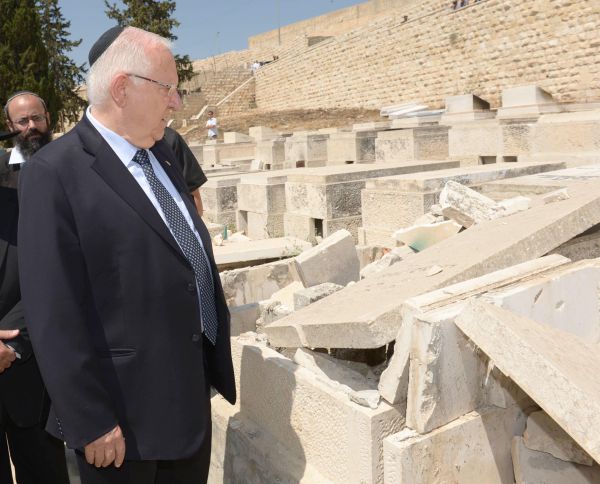 "לא יתכן שלא נוכל לעצור ונדליזם נורא שכזה"