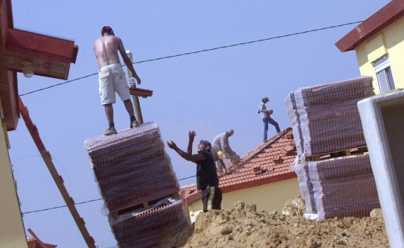 פסק: למפונים מותר לבנות בתשעת הימים