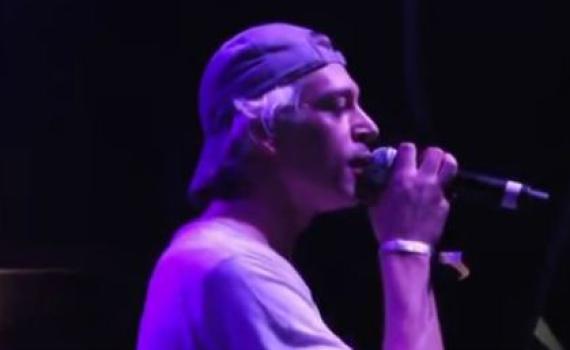 ללא פחד: השיר שמתיסיהו בחר לשיר מול דגלי אש"ף