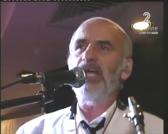 צפו: עם תום 'השלושים' אליעזר רוזנפלד חוזר לנגן