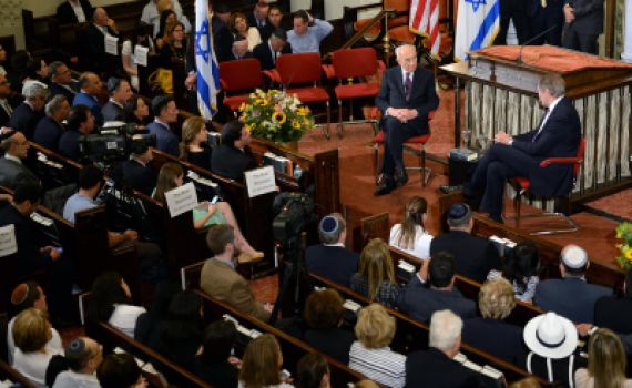 מכה לנתניהו: מאות רבנים תומכים באובמה