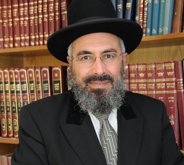 "האספסוף הם אלה שגוירו בגיורים חפיפניקים"