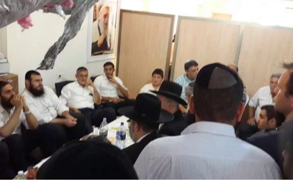 לקראת פיוס? דרעי בניחום אבלים אצל אלי ישי