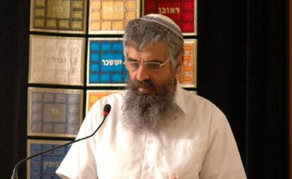 "לא כתוב בהלכה שרק הרבנות יכולה לגייר"