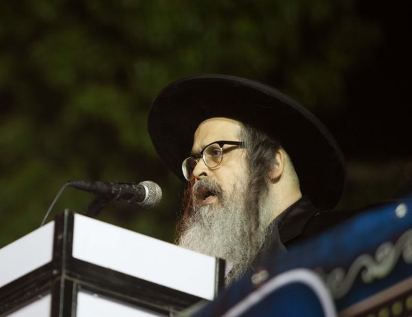 הרהור נוגה: ומה אם האדמו"ר מסאטמר צדק?