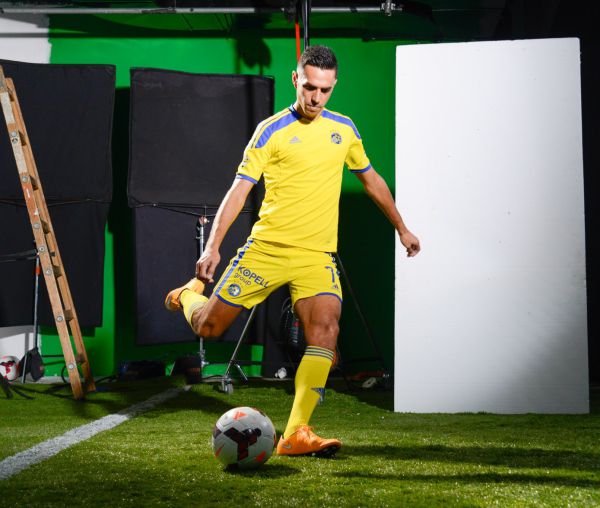 ערן זהבי הציל את מכבי ת"א בשער בדקה ה-96