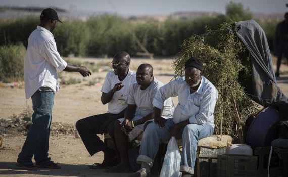 בריטניה הורידה ב-70% הכרה בפליטים אריתראים