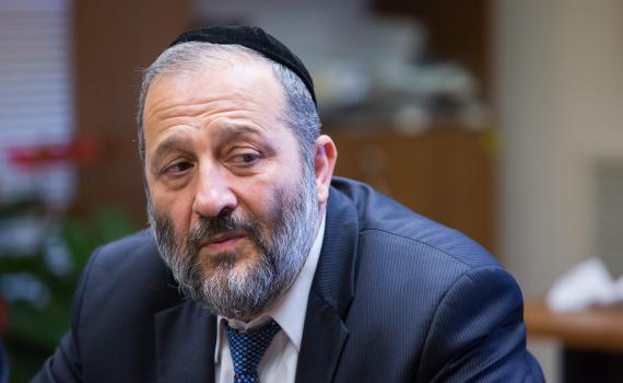 לחץ בש"ס; ביקשו מנתניהו להתערב במינוי הדיינים